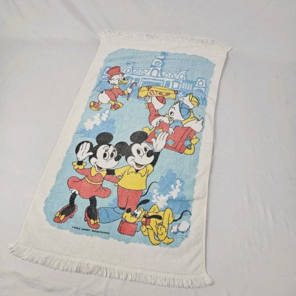 Vintage Disney Bath Towel Pacific Signature Mickey Mouse Minnie Donald Pluto USA